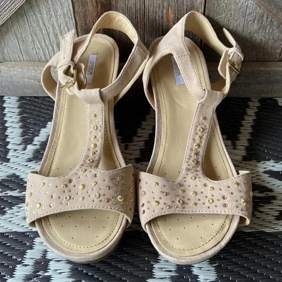 Geox Respira | Suede Wedge Sandal - Picture 2 of 11